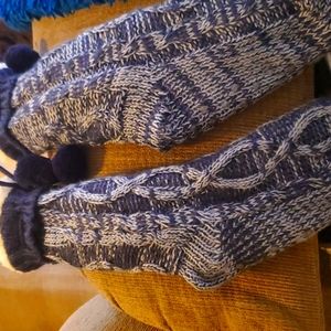Never Worn Two Tone Blue Slipper Socks